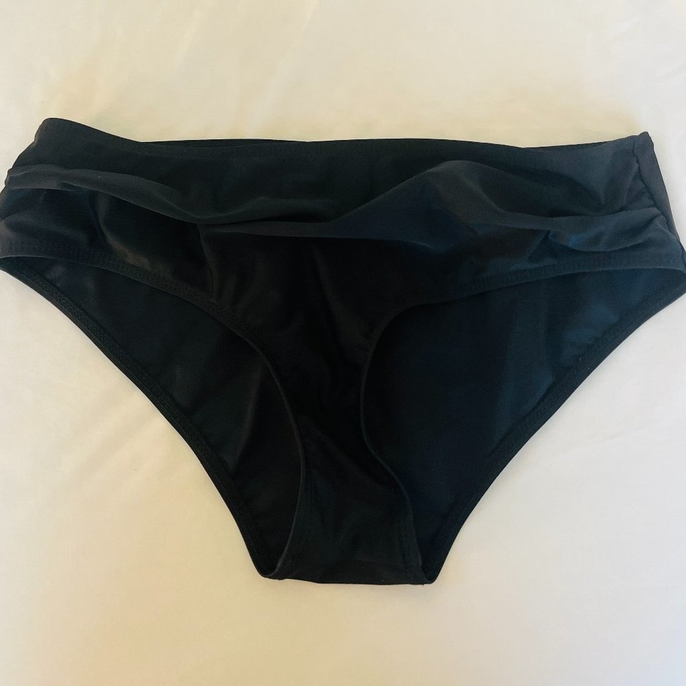 Girls black swim bottoms ruched on the sides